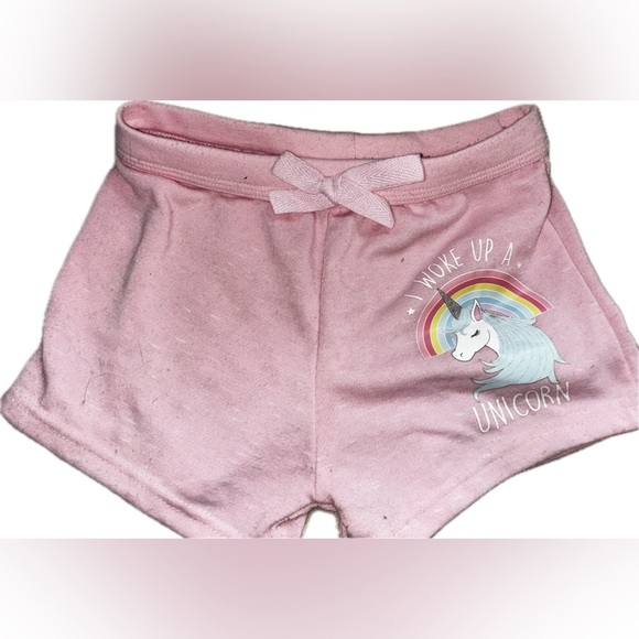 Cute gently loved girls 5y ish shorts perfect 4 beach days summertime fun kids - Picture 8 of 8